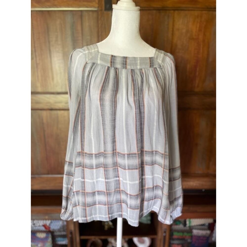 Lauren Conrad Size Medium Pullover Tunic Blouse 3/4 Sleeves Gray